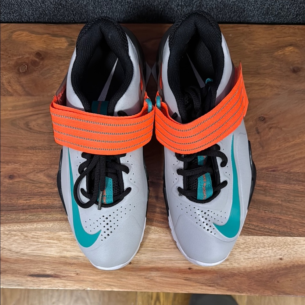 Nike lifting Shoes - Gray and Orange Men Size 4.5
